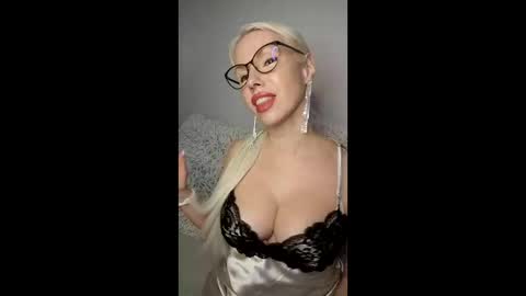 mazlik27 online show from April 4, 7:54 pm