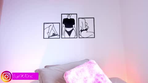 Ellie online show from February 2, 8:16 pm