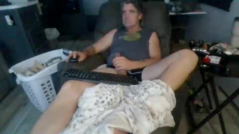 me_him_us_them online show from November 25, 11:53 am