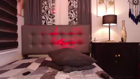 meatycocktransxxx_ online show from July 10, 9:58 am