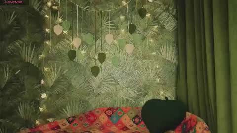 meeeewmeeeeow online show from November 22, 10:40 pm