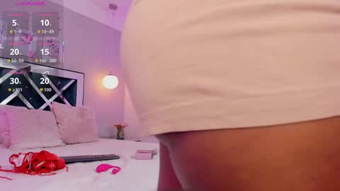 Melody online show from October 25, 11:42 am