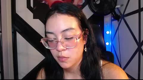 Megan online show from June 10, 9:57 pm