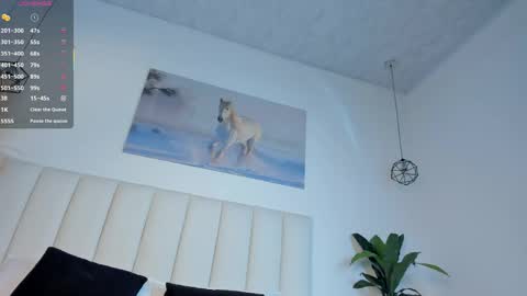 megan_brunette2 online show from June 1, 12:12 am