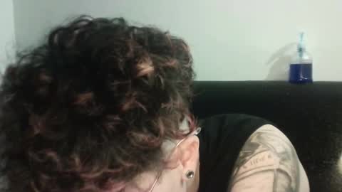 Megan and sophi online show from February 4, 10:43 am