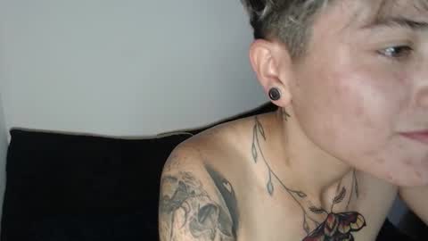 Megan and sophi online show from September 13, 6:05 am