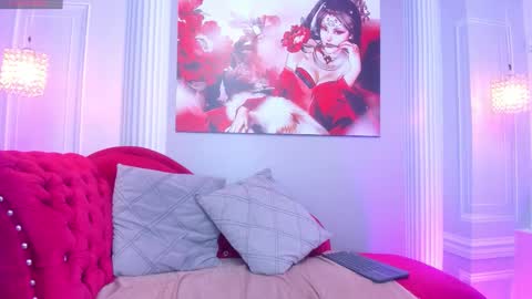 Megan online show from November 17, 11:35 am