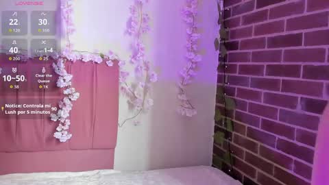 megan_gg online show from April 15, 7:49 pm