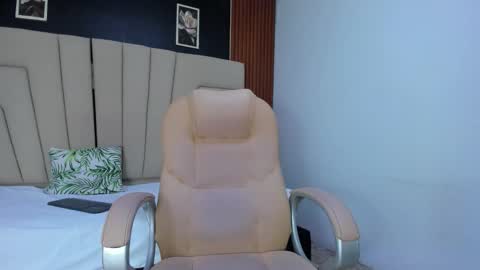 Megan online show from January 16, 3:04 am