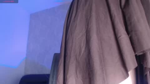 megan_queen12 online show from June 12, 5:17 am