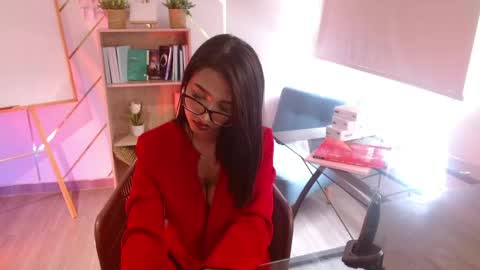 megan_saint online show from June 2, 6:21 pm
