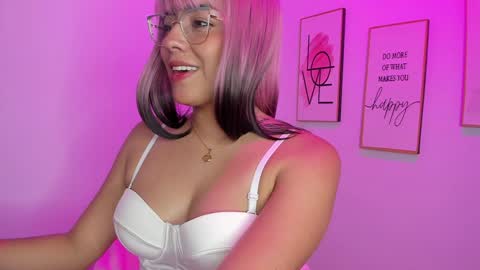 megan online show from February 4, 7:55 pm