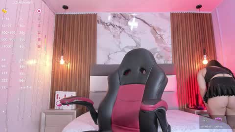 Megan  online show from November 24, 12:37 pm