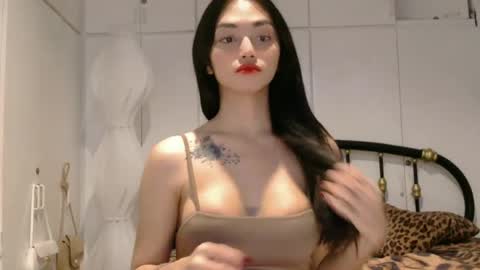 meganharley2004 online show from June 25, 5:12 am