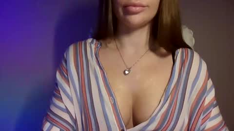 MegannMay online show from September 24, 7:20 pm