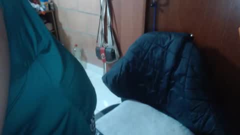 Danny online show from December 3, 12:42 am