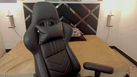 Megan Queen online show from November 4, 12:28 pm