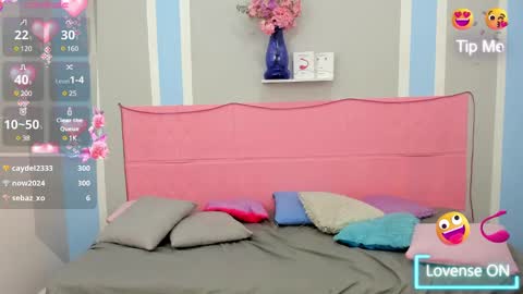 Snapshot of meganqueen2 chatting on February 15, 7:50 pm Megan Queen online show from February 15, 7:50 pm