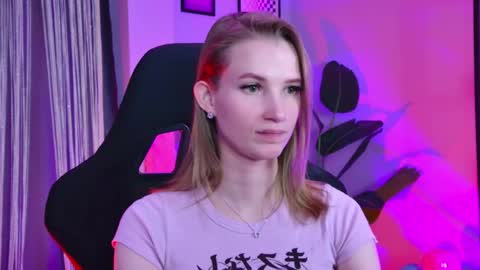 megan online show from April 17, 5:59 pm