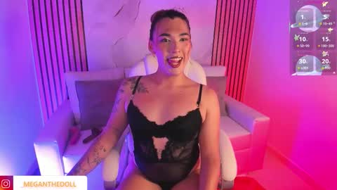 Snapshot of meganthedoll chatting on September 25, 8:16 pm Meghan the doll online show from September 25, 8:16 pm