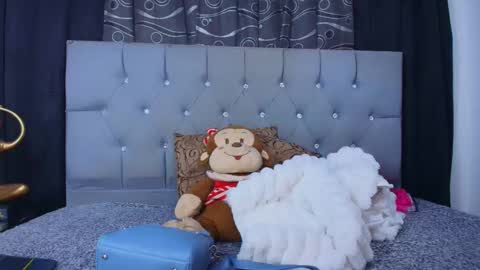 meggan online show from November 20, 5:06 am