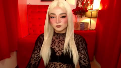 meggan  . maria shantal online show from October 11, 10:57 pm