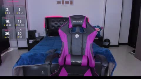 meghan_as online show from September 11, 4:41 pm