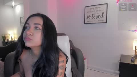 melan_owen online show from November 16, 11:23 am