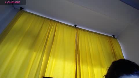 Melanie Parker online show from November 17, 1:57 pm