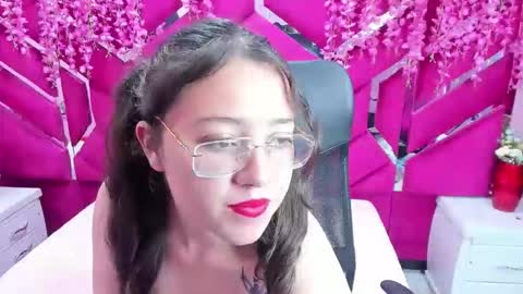 Melany online show from November 28, 6:04 pm