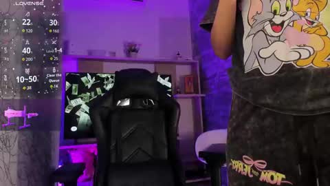 MelanyLuv online show from March 25, 9:43 pm