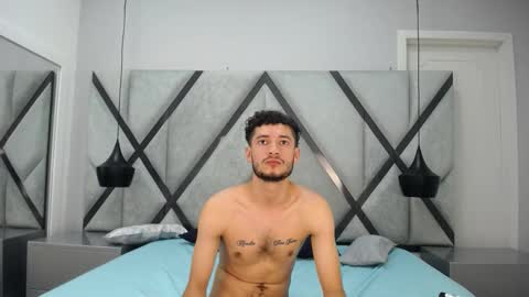 melanyandethan online show from October 22, 12:47 am