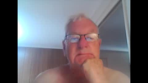 melbourne000 online show from February 25, 11:26 pm