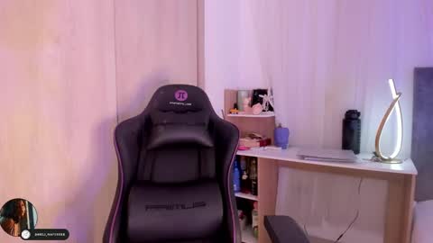 EI online show from September 26, 2:03 pm