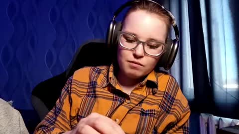 Sofia online show from April 12, 1:37 pm