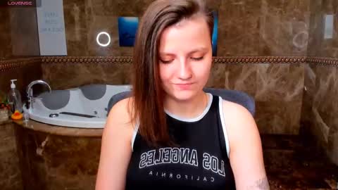 Melinda online show from February 26, 8:07 am