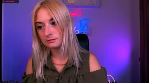 Melisa online show from July 19, 7:38 pm