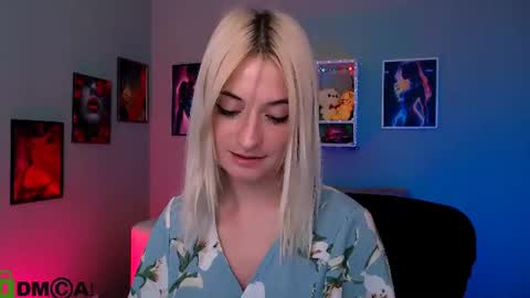 Melisa online show from July 2, 7:08 pm
