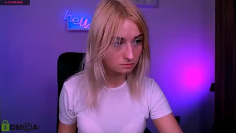 Melisa online show from July 18, 7:05 pm