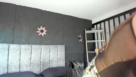 Melissa online show from July 7, 12:53 pm