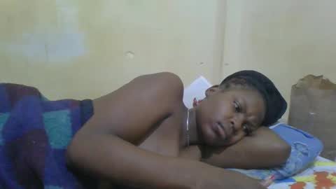 melisah254 online show from March 17, 6:40 am