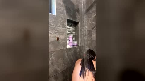 Melisa online show from February 5, 6:33 pm