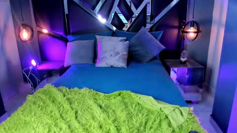 melissa_23_ online show from March 8, 10:45 pm