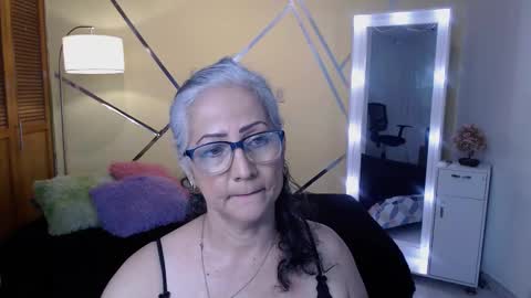 melissa_coleman_ online show from November 10, 10:34 pm