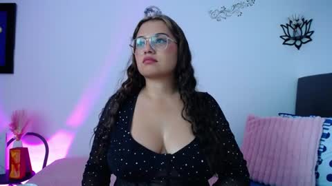 Melissa online show from June 13, 11:09 am