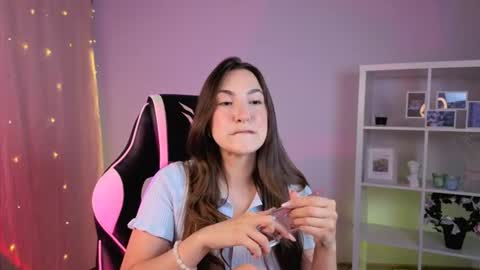 Melissa online show from June 20, 5:02 am