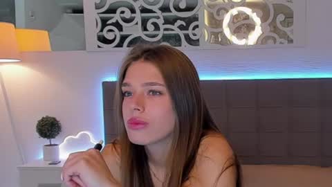 MelissaCrayzy online show from June 13, 8:14 am