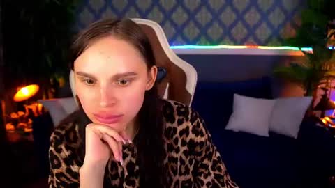 melissamoonnn online show from August 1, 5:36 pm