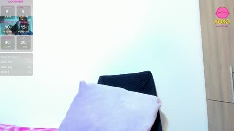 mellanie online show from September 13, 3:14 pm