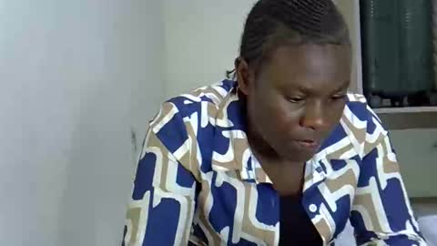 mellanine_ebony online show from February 28, 2:32 pm